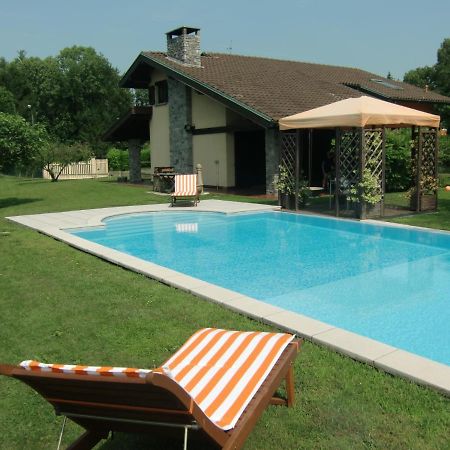 B&B Il Ciliegio Lomnago Exterior photo
